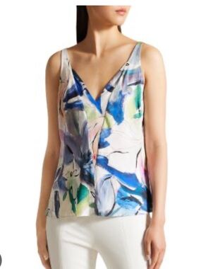 NWT Ted Baker London Hariyat V Neck Tank